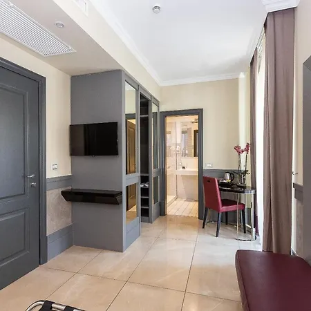 Castellino Hotel Rome