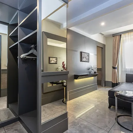 Castellino 4* Rom